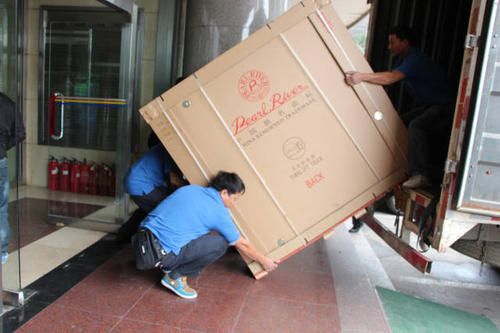 三亚钢琴贵重工艺品无忧运